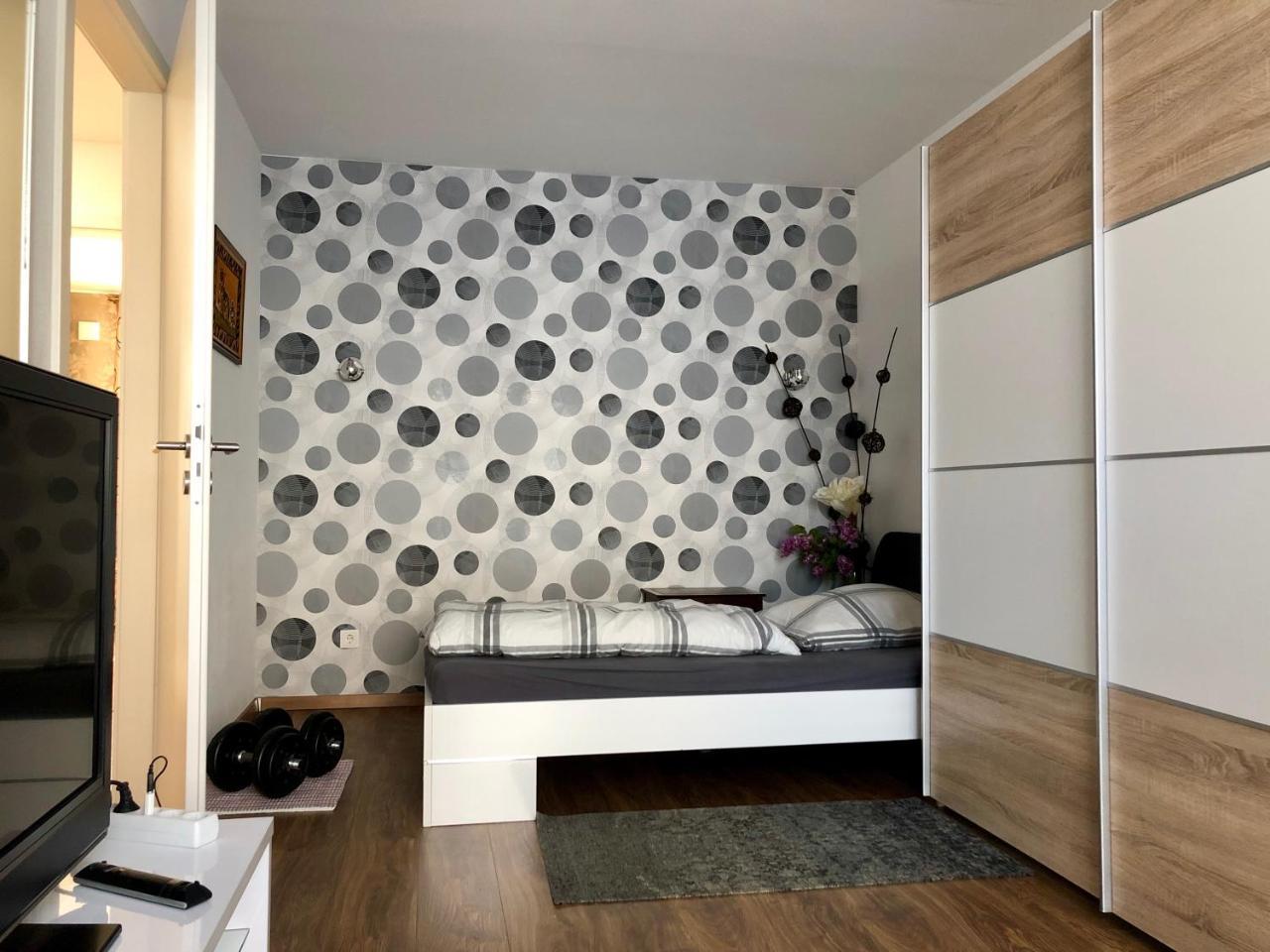 Profair Apartments Near Exhibition Center Hannover Eksteriør billede